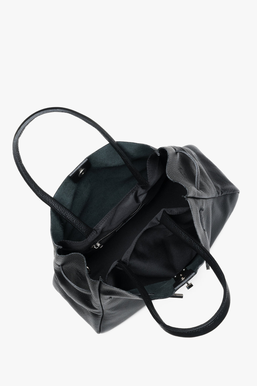 Spacious black satchel bag with three compartments made of premium Italian genuine leather by Estro.