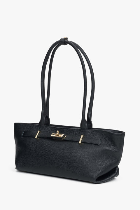 Elegant black tote handbag made of Italian premium genuine leather with long reinforced handles and gold-tone details – a stylish everyday companion.