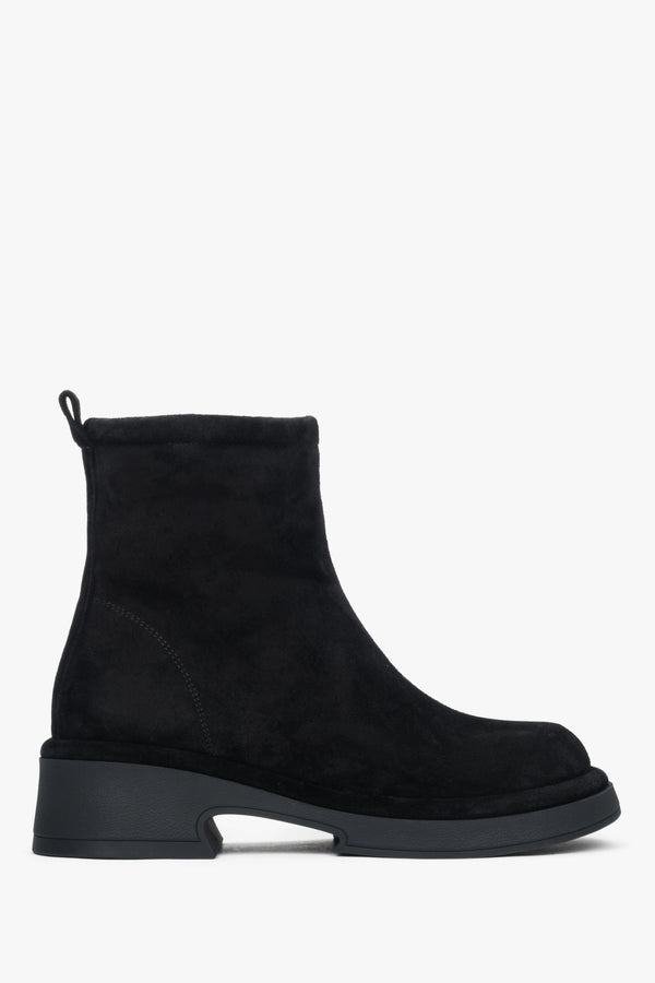 Women's Black Ankle Boots made of Genuine Velour with a Functional Heel Estro ER00118227.