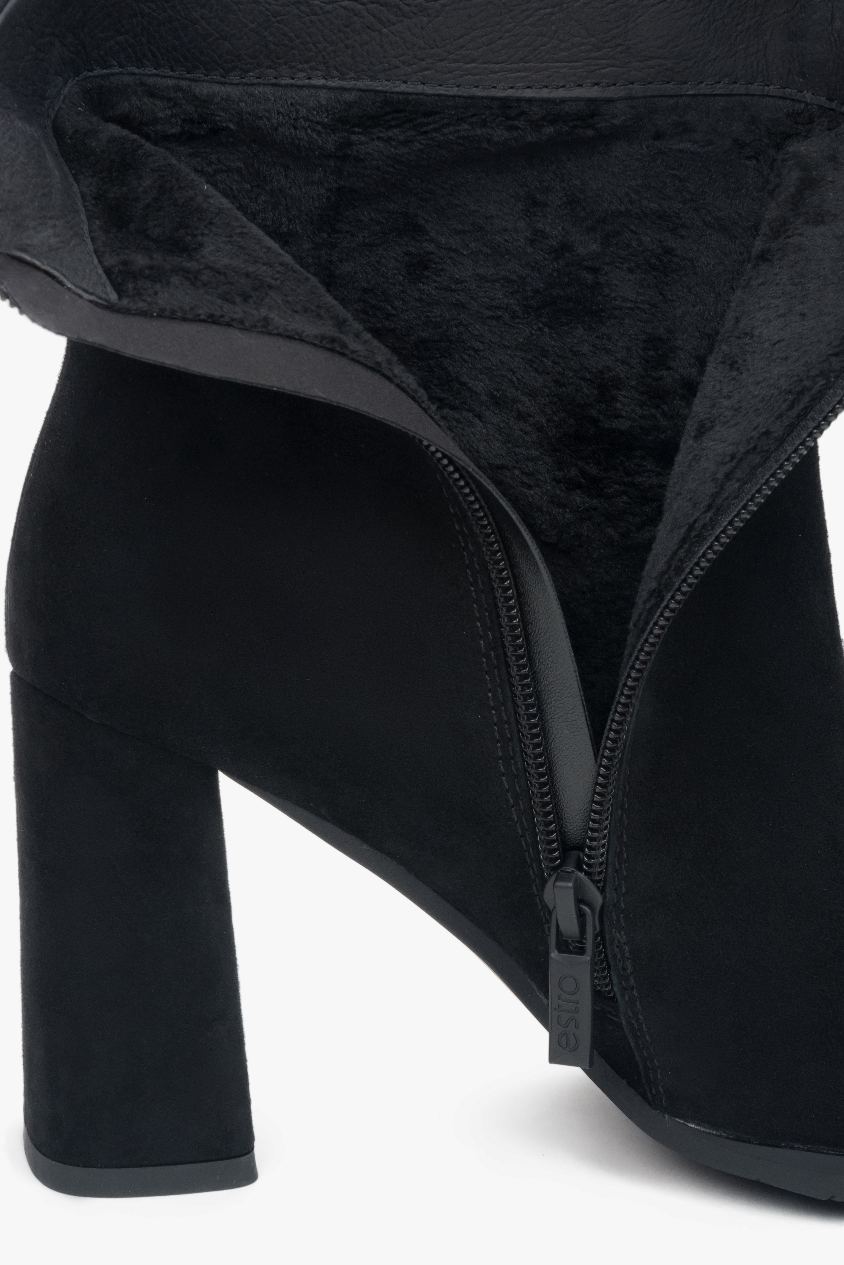 Made of genuine velour, black women’s ankle boots with block heel Estro.