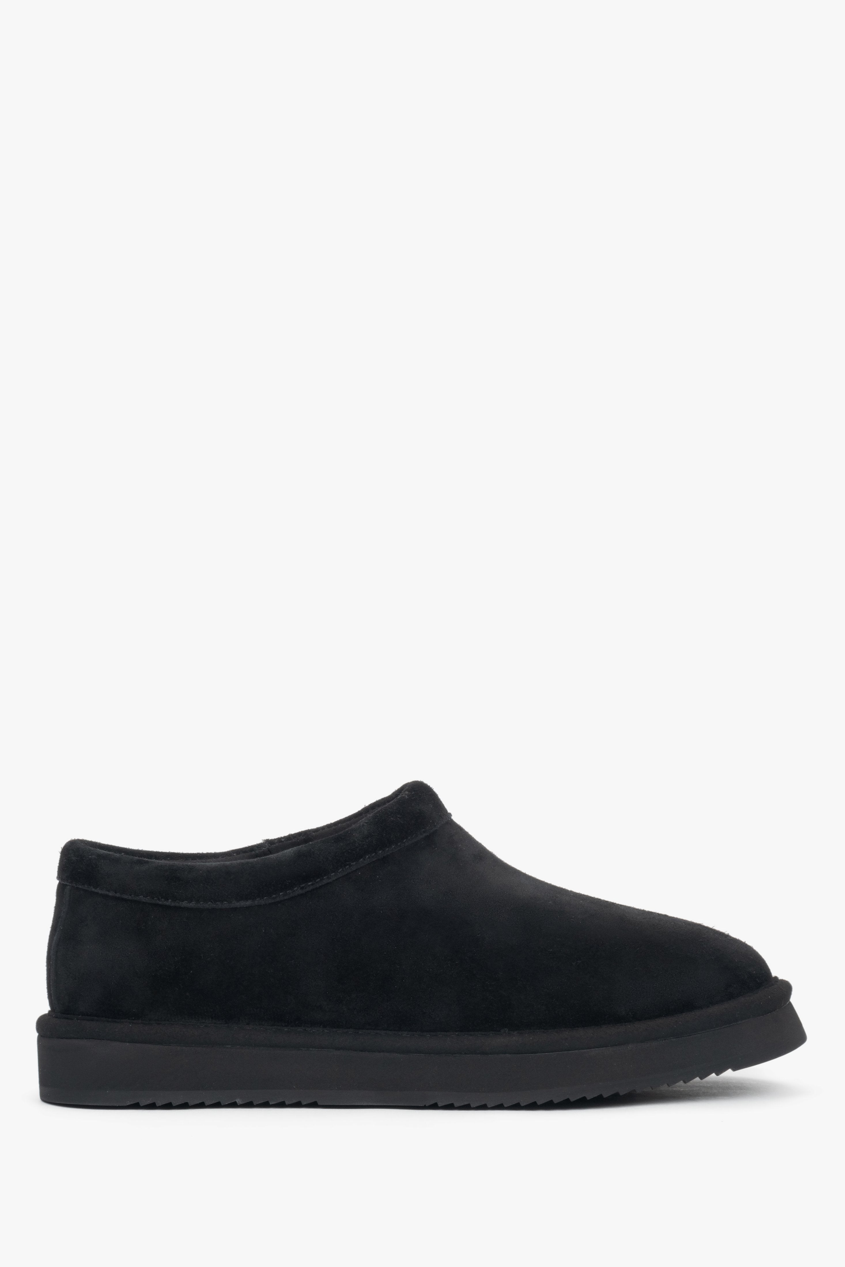 Women's Black Velour Clogs with Fur Lining Estro ER00118291.