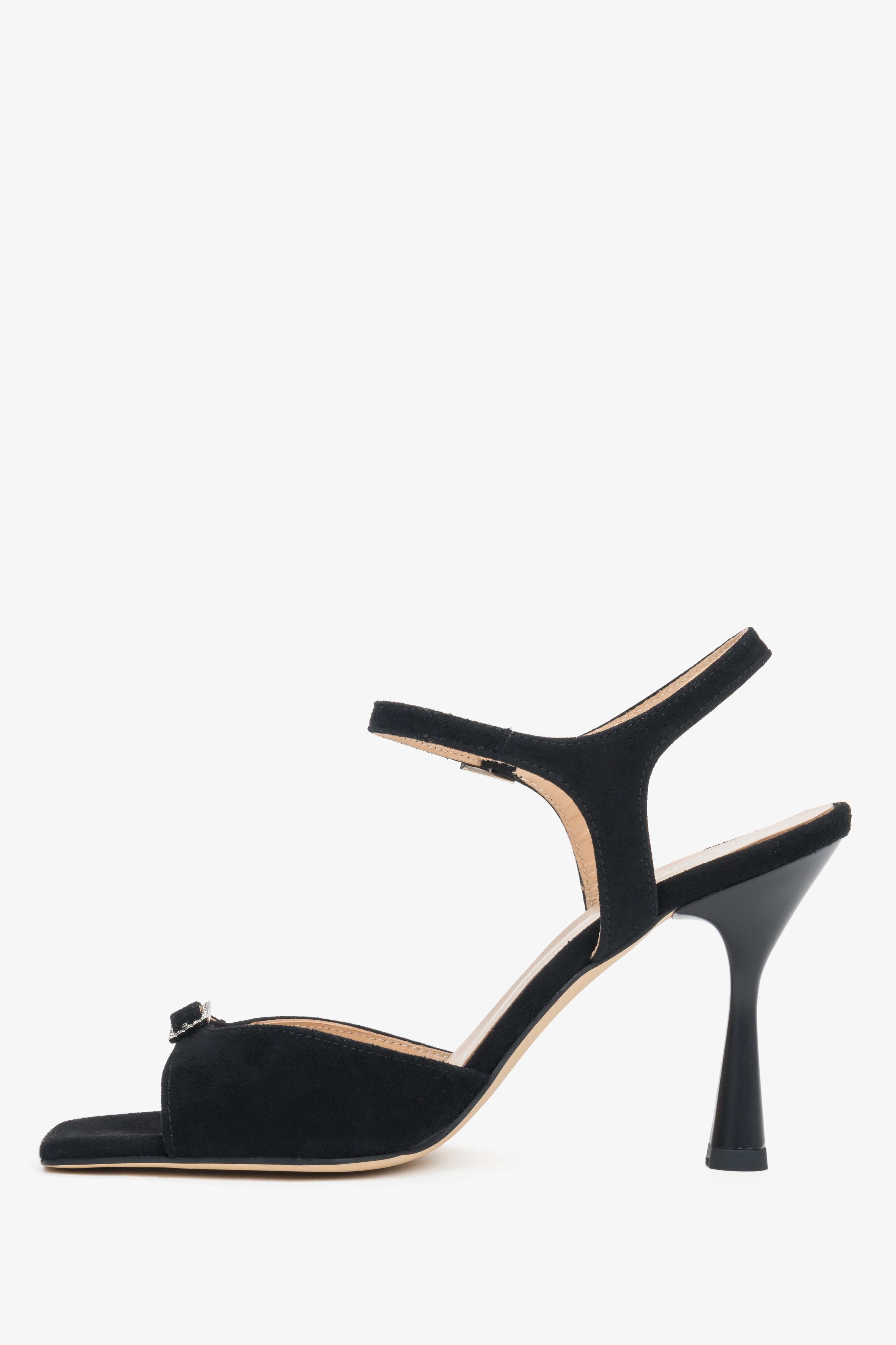 Women's black velour high-heeled sandals with a decorative rhinestone.