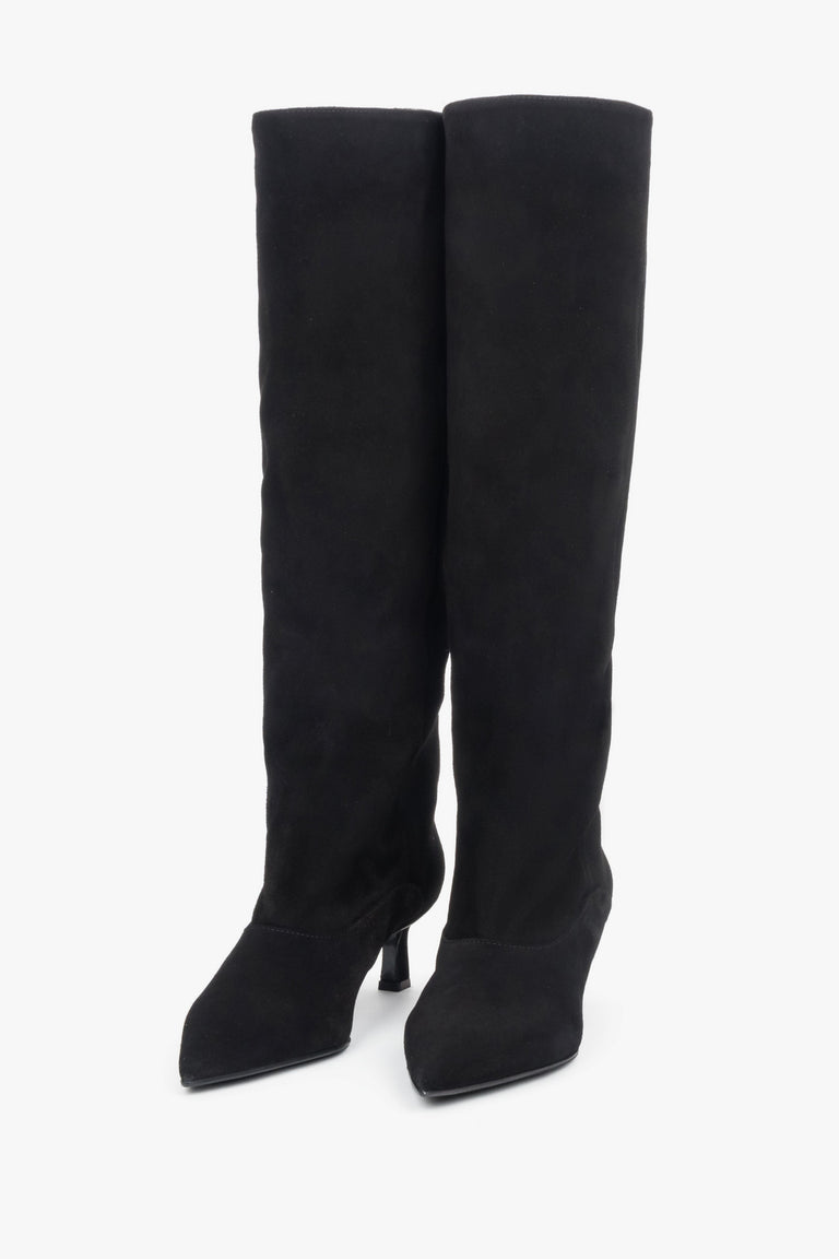 Women's black knee-high boots made of genuine velour with a low flared heel, Estro ER00118234.