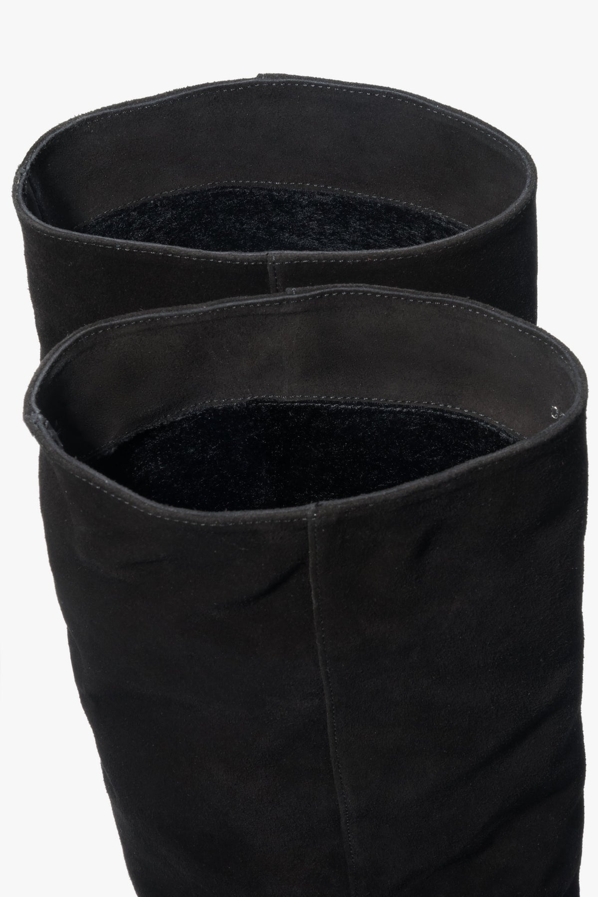 Women's black knee-high boots Estro ER00118234, made of genuine velour with a low flared heel.