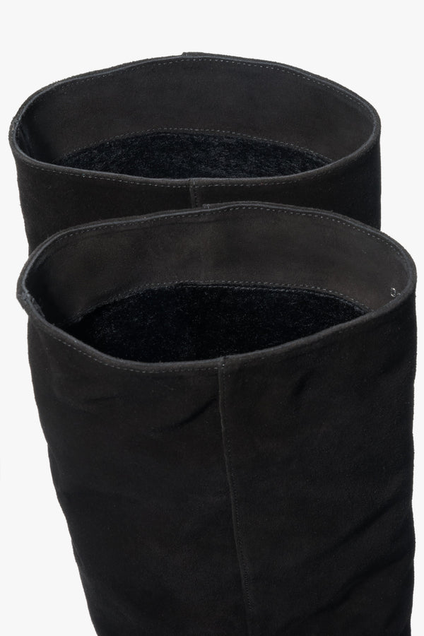 Women's black knee-high boots Estro ER00118234, made of genuine velour with a low flared heel.