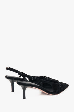 Elegant low-heeled slingbacks in black velour from Estro.