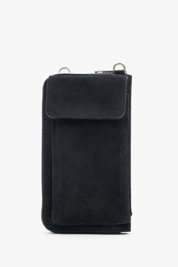 Women’s Black Pouch made of Premium Italian Genuine Velour Estro ER00118642.