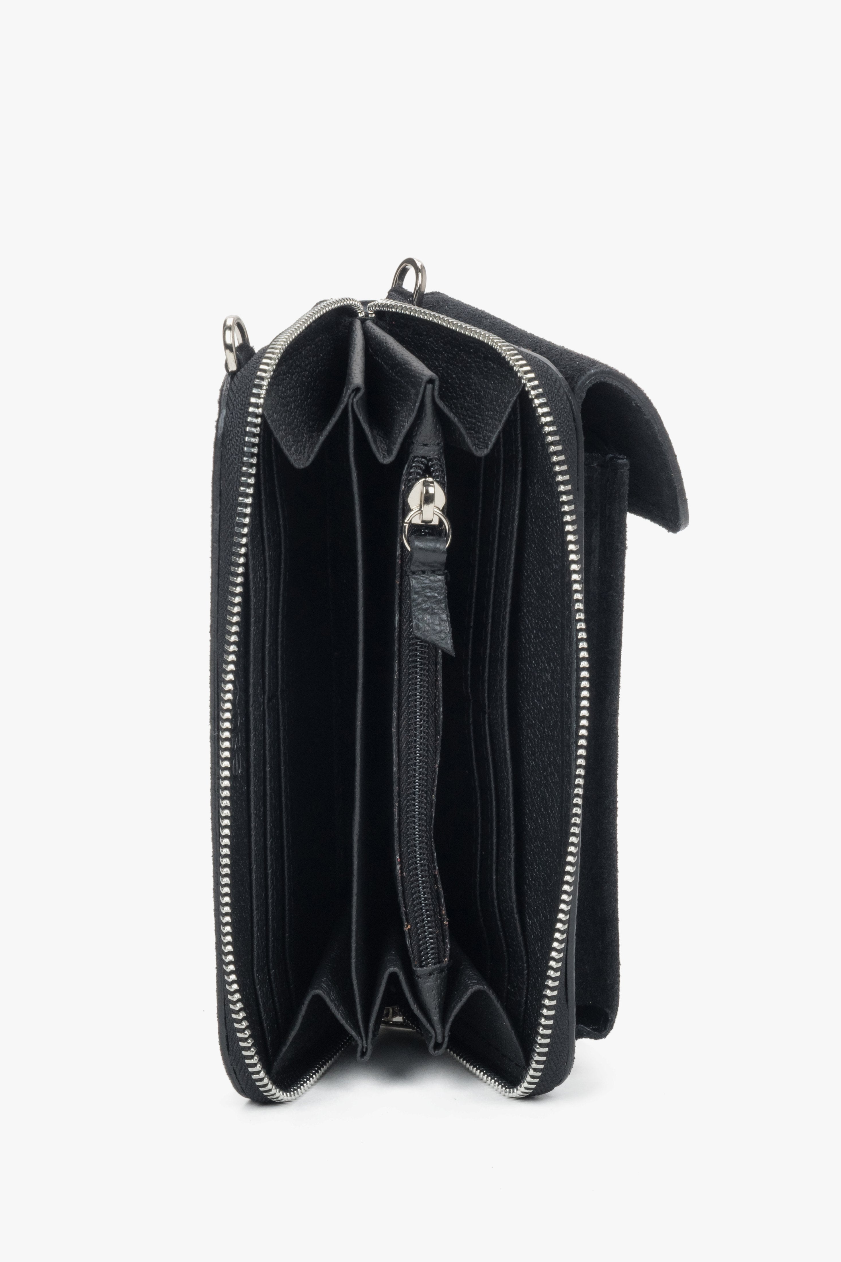 Women’s black pouch made of Premium Italian genuine velour.