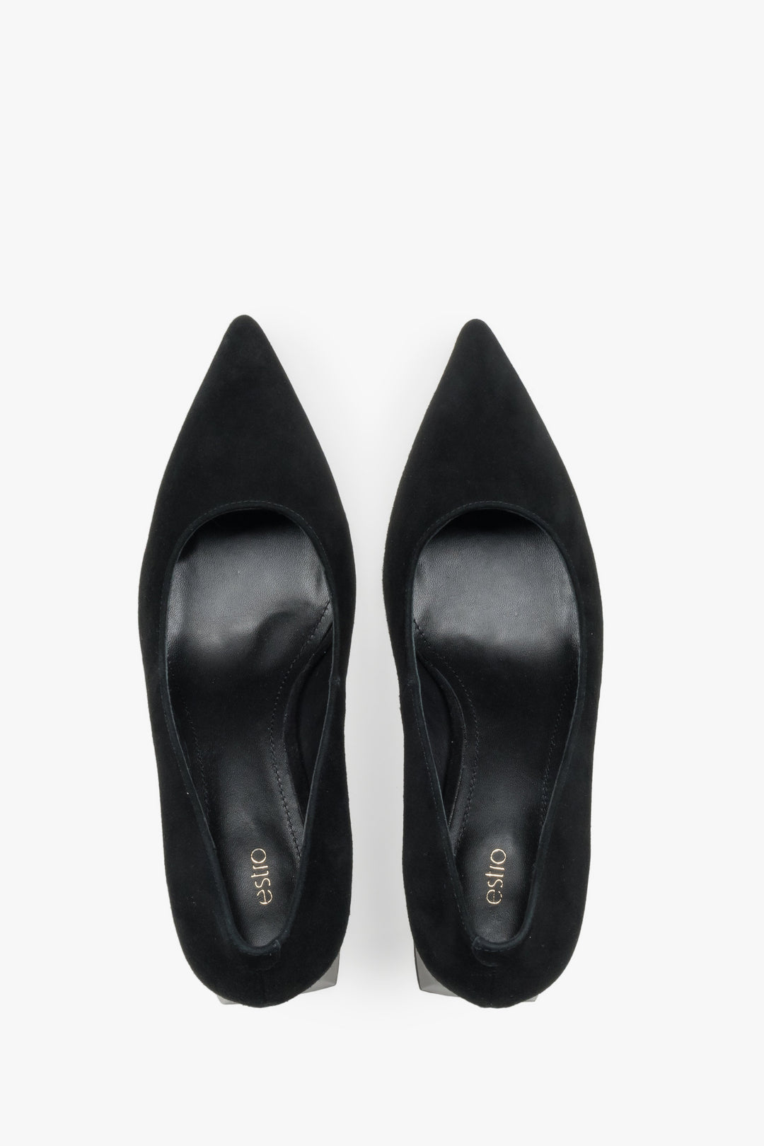 Women’s shoes on a stable block heel, black, made of natural velour, with a pointed toe, Estro.
