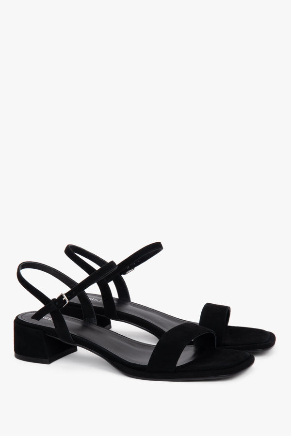 Women’s black natural velour sandals on a stable 4 cm block heel, Estro.