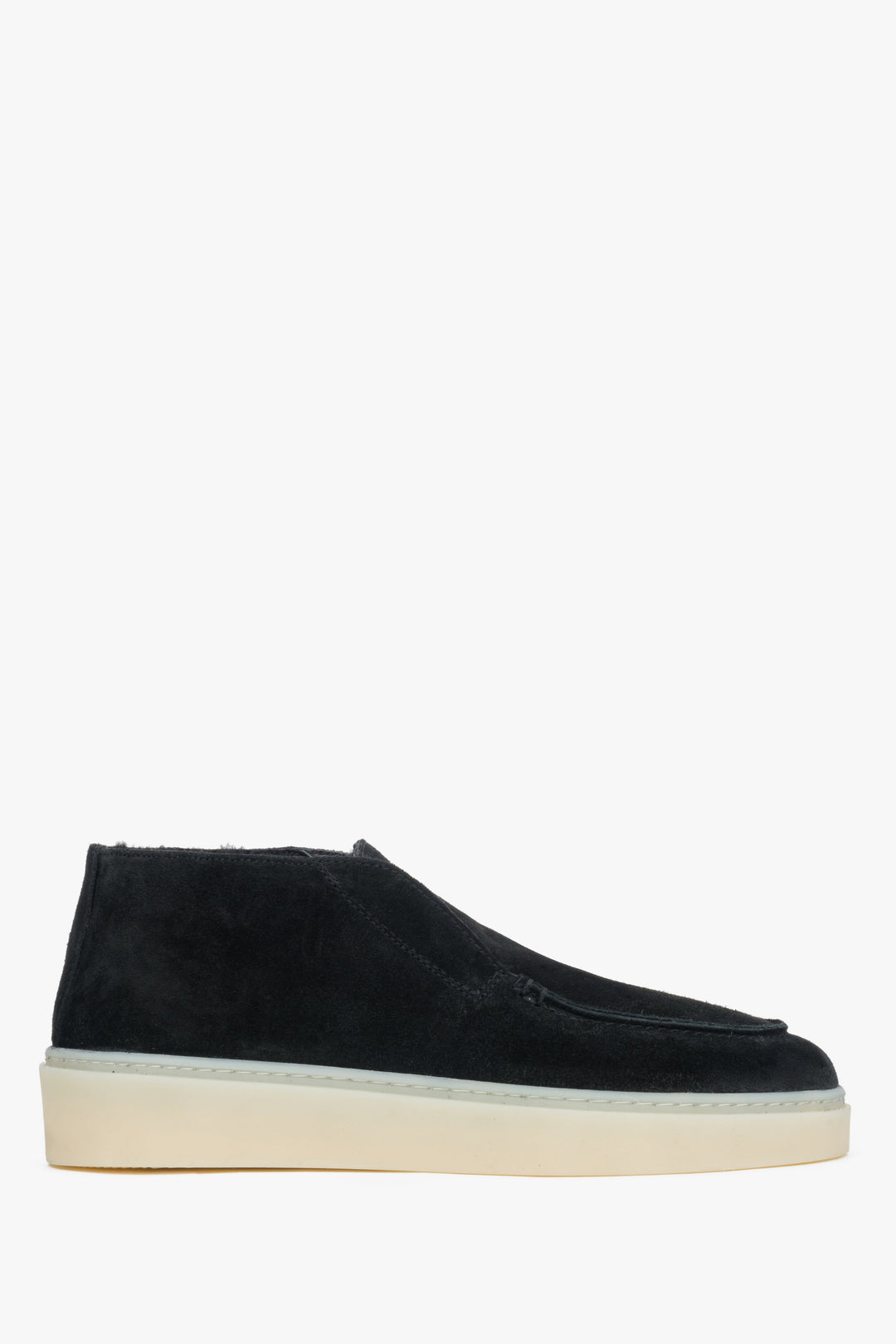 Women's Black Winter Loafers made of Italian Genuine Velour with Fur Lining Estro ER00118041.