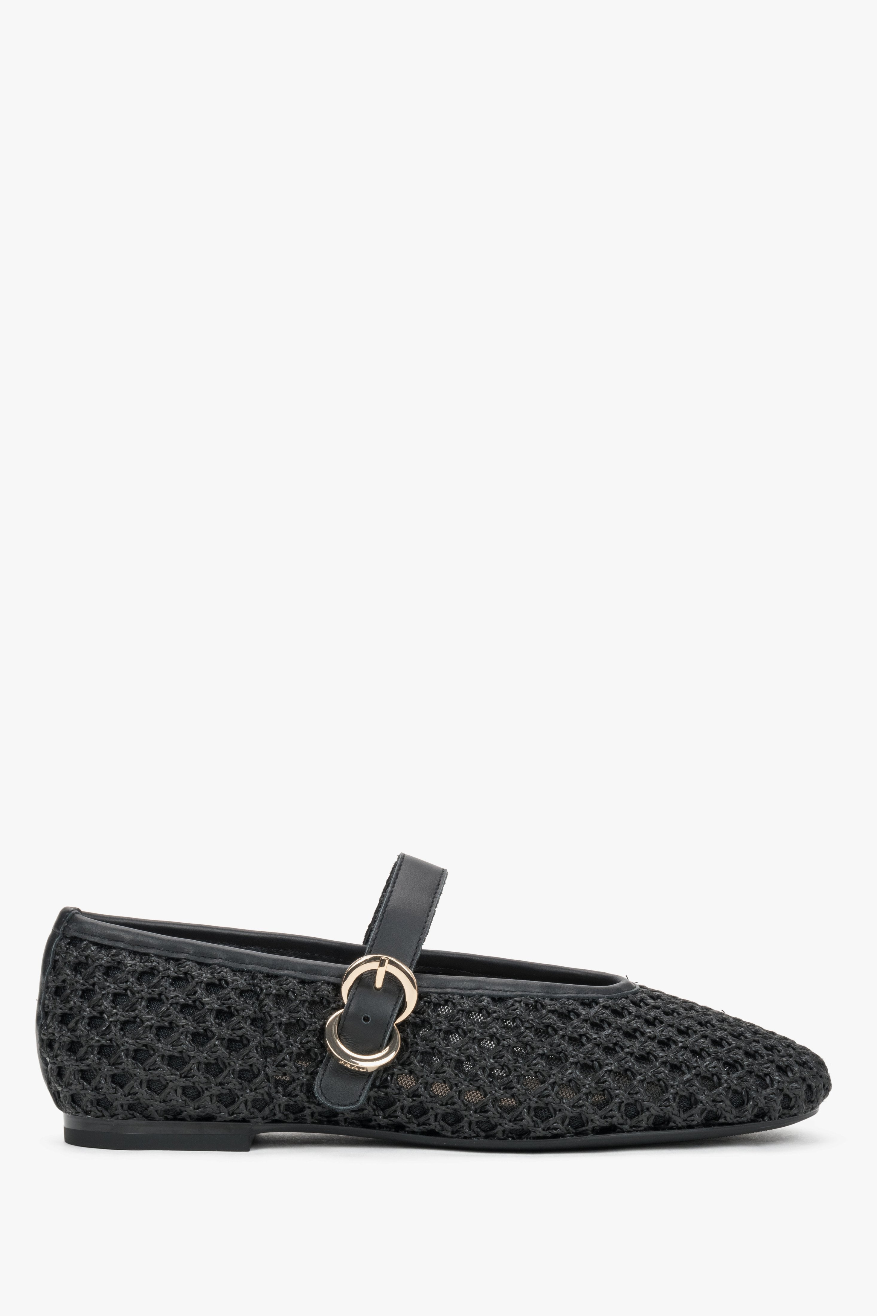 Women's black woven ballet flats with leather trim and a gold buckle, Frau.