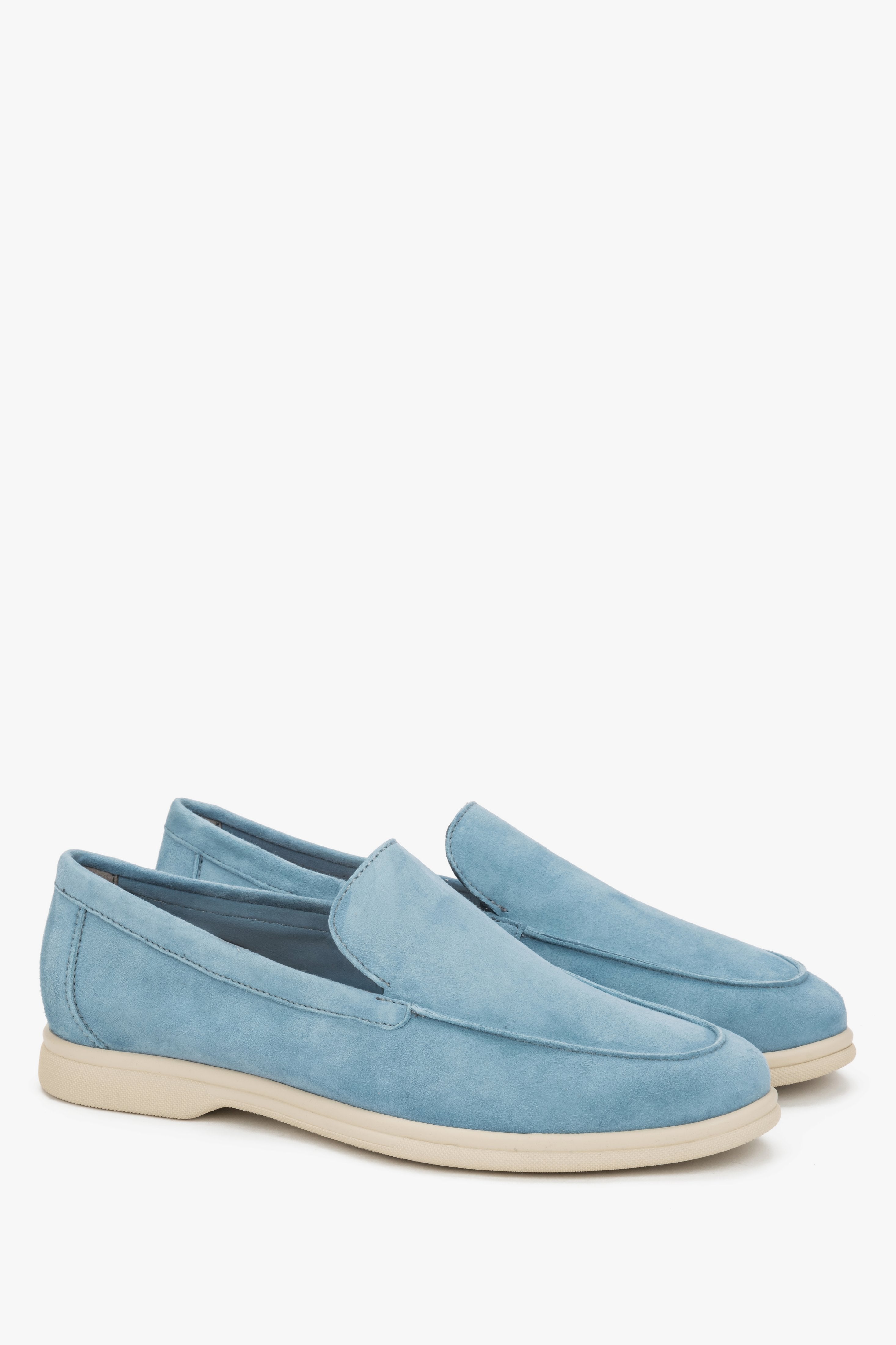 Blue women’s suede loafers by Frau – close-up of the heel counter and the side vamp.