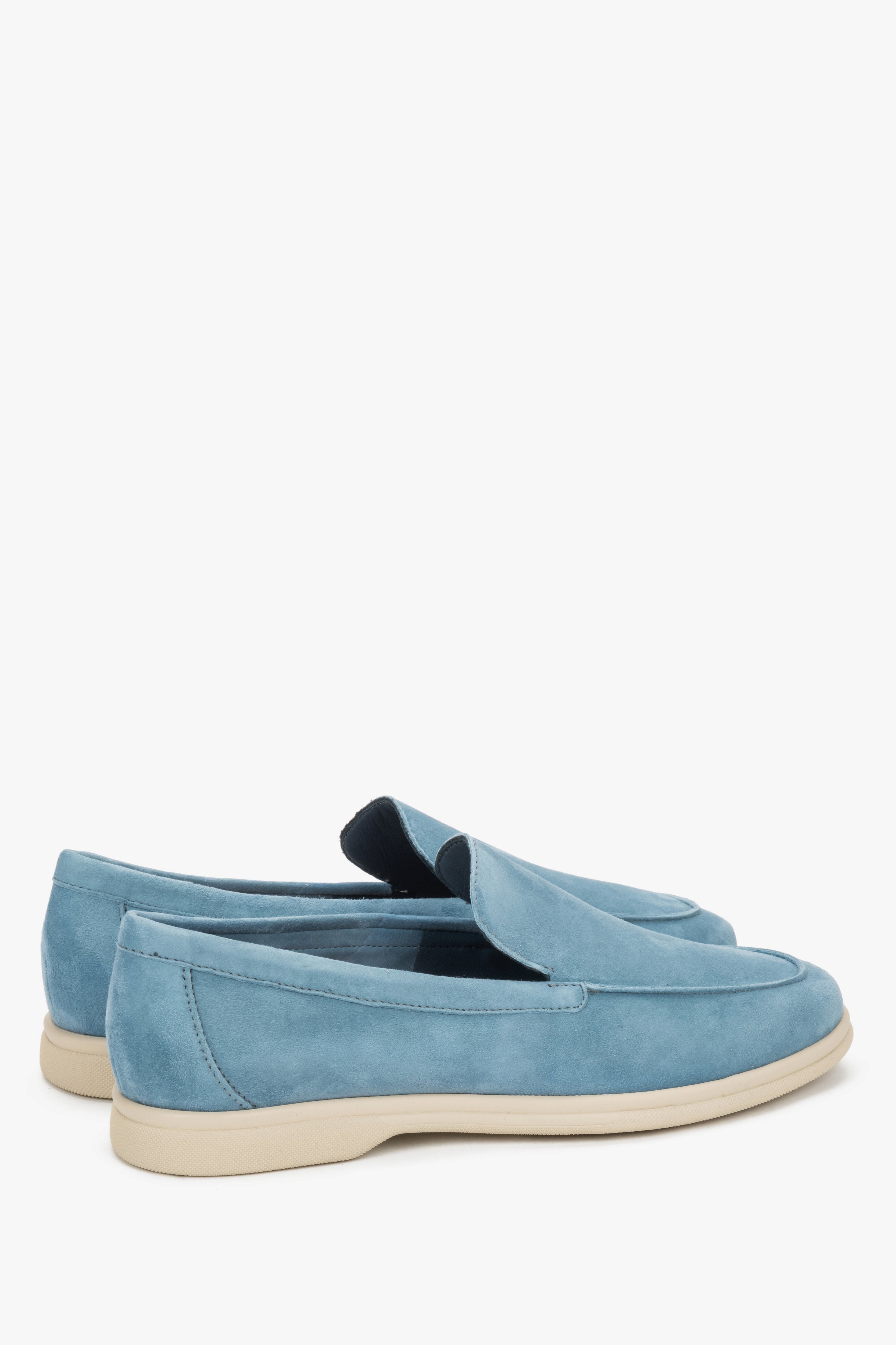 Blue women’s suede loafers by Frau – close-up of the heel counter and the side vamp.