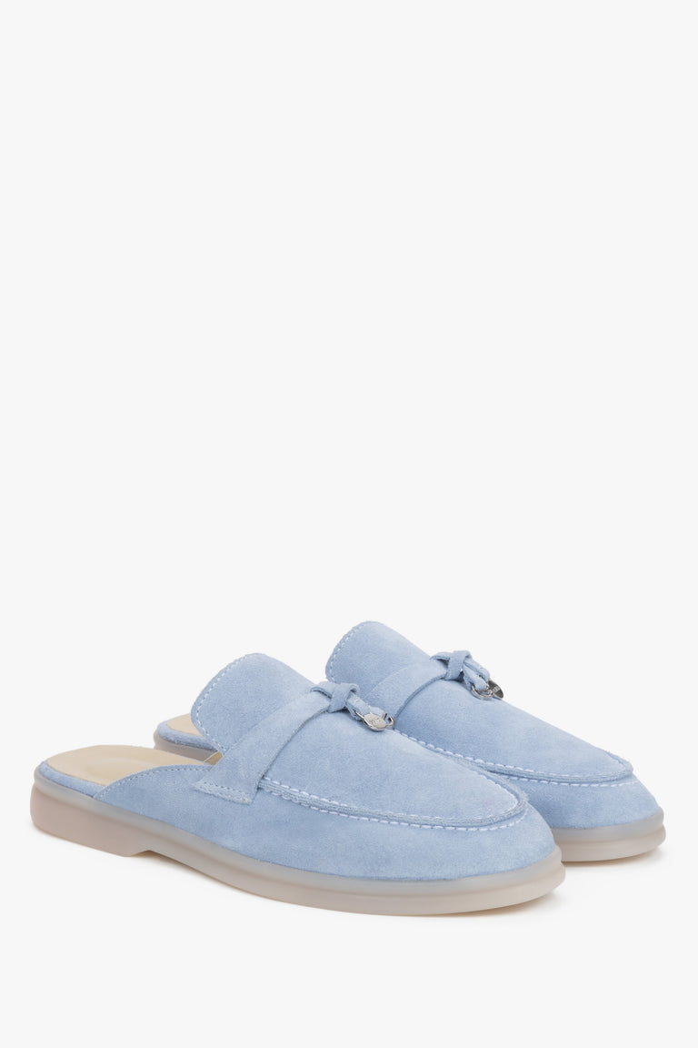 Light blue women’s mules made of soft Italian premium natural velour.
