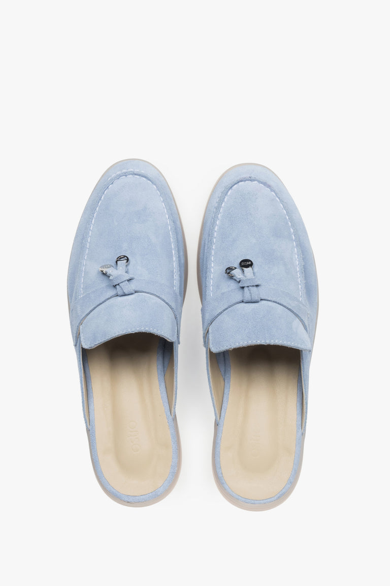 Estro women’s mules, light blue, made of soft Italian premium natural velour.