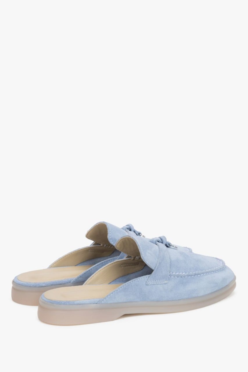 Estro women’s mules in light blue, crafted from soft Italian premium natural velour.

