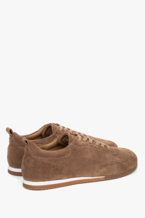 In premium Italian natural velour, brown women’s barefoot sneakers by Estro.