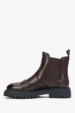 Women's Chelsea boots, brown, leather, on a thick sole, with brogue perforation, Estro.