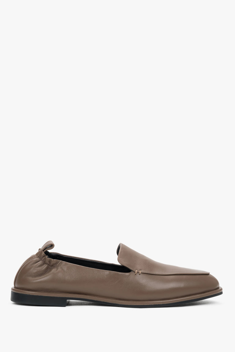 Side view of women's brown leather loafers by Estro