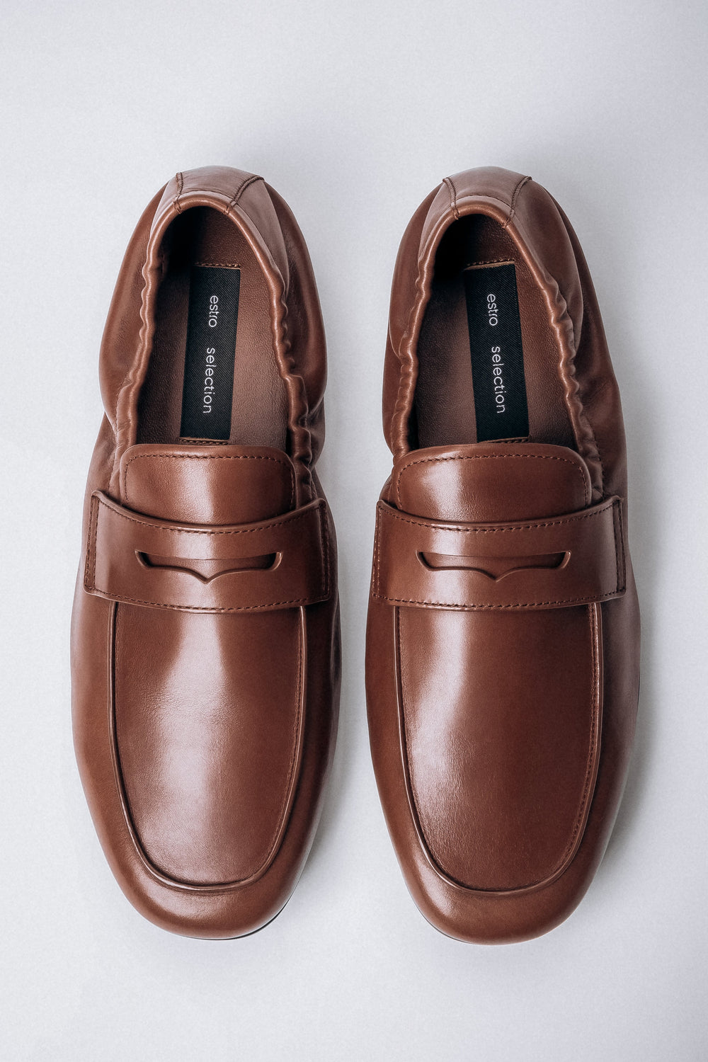 Women's Brown Leather Loafers with a Soft Heel Counter Estro Selection ER00119180.