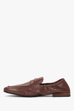 Brown women’s loafers Estro Selection.