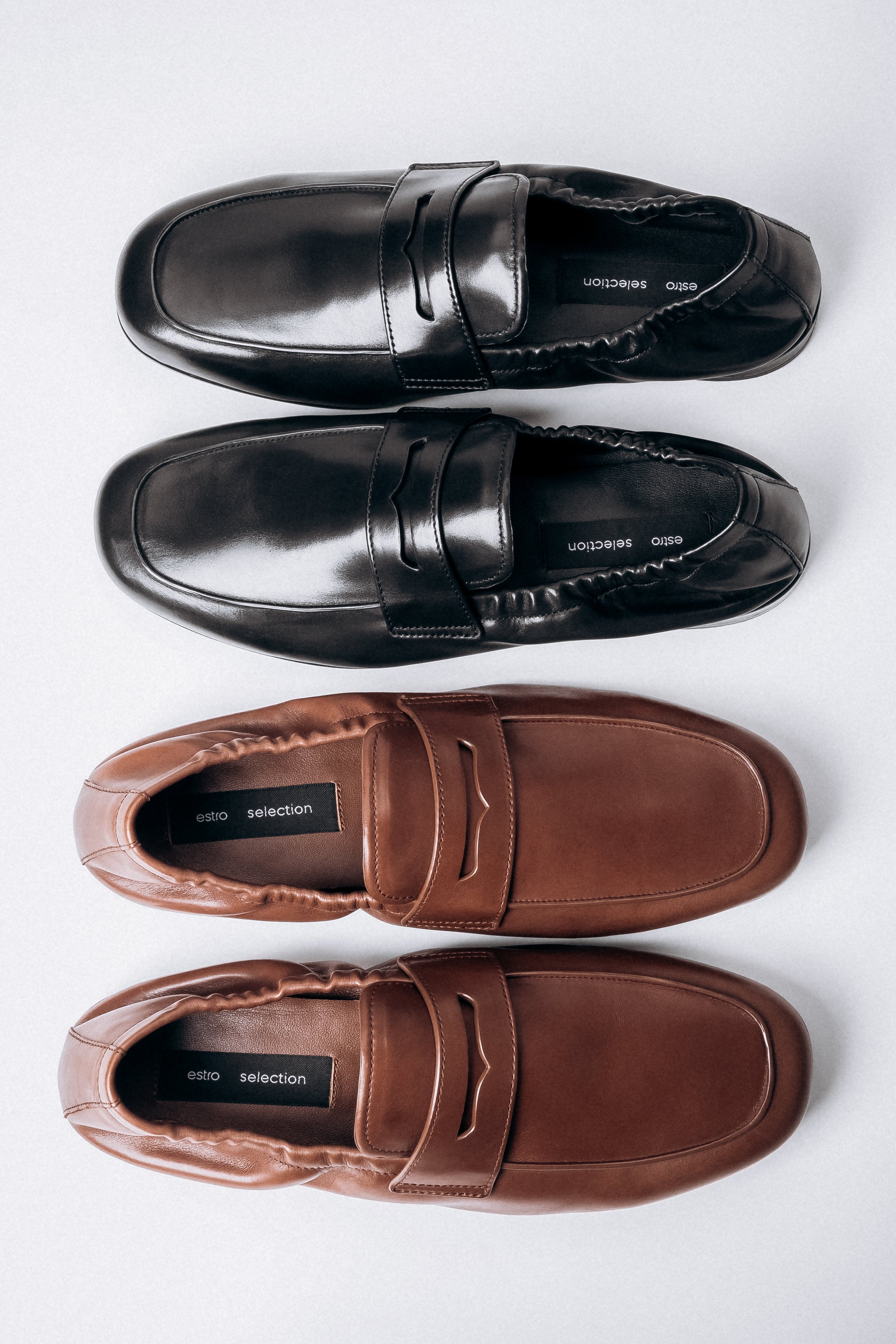 Brown women’s loafers in genuine leather with a soft heel counter.
