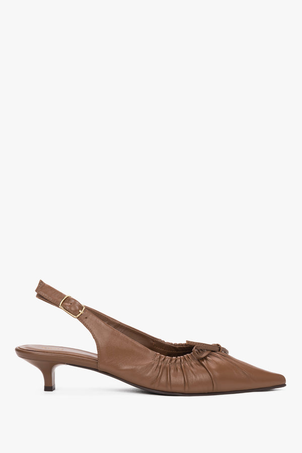 Estro - dark brown leather women’s slingback pumps with kitten heel.