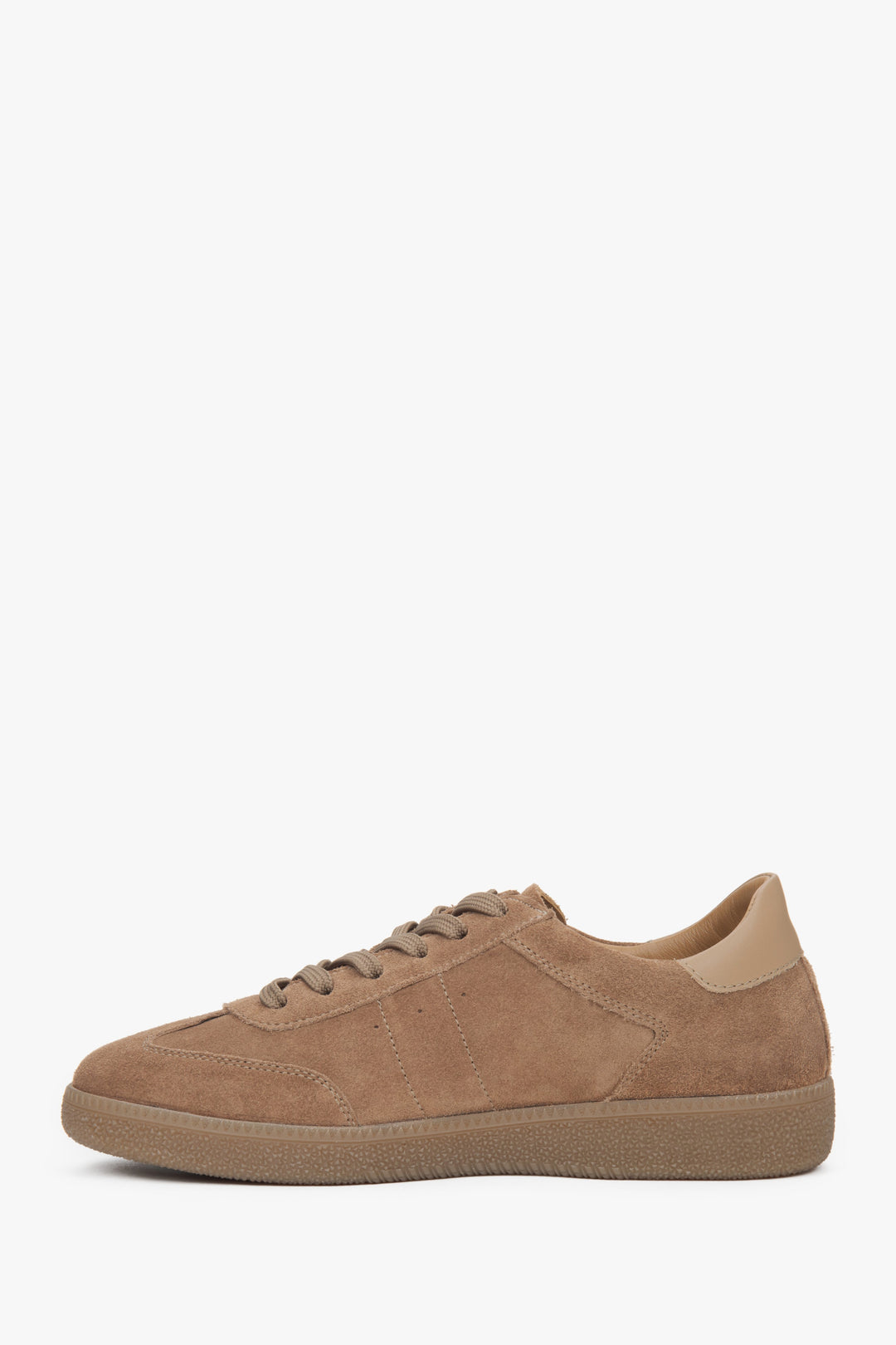 Brown women’s sneakers by Estro, made from genuine Italian premium suede.