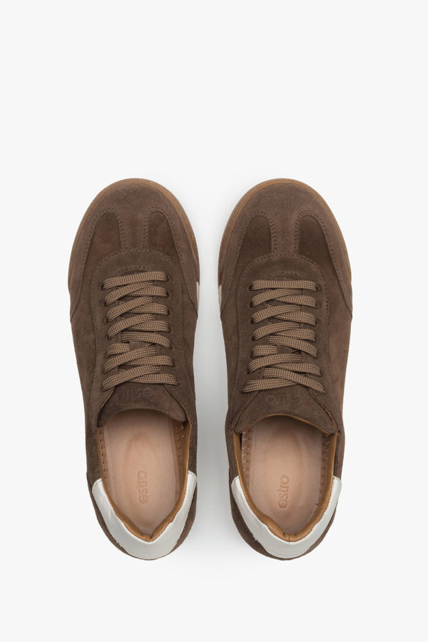 Estro women’s sneakers, brown, in premium Italian natural velour with a flexible sole.