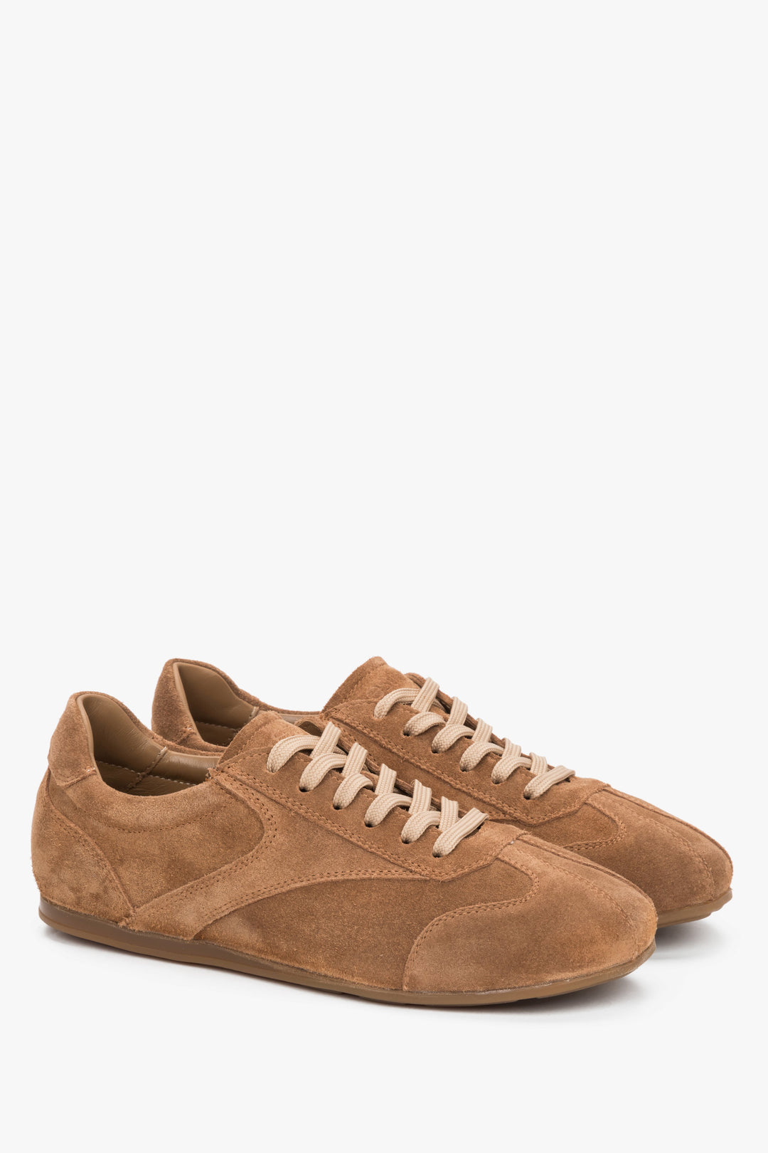 Caramel Estro women's sneakers, crafted from Premium natural Italian velour.