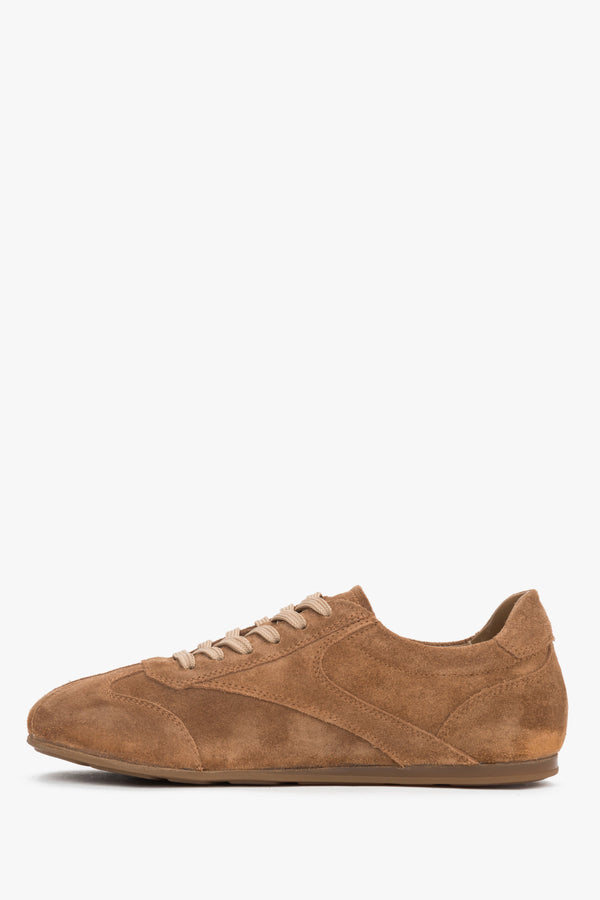 Estro women's sneakers, caramel brown, crafted from Premium natural Italian velour.