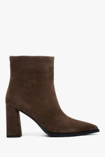 Women’s Brown Ankle Boots with Block Heel made of Genuine Velour Estro ER00118795.