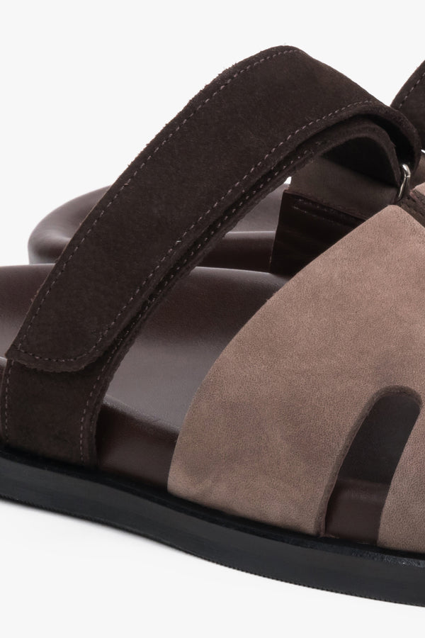 Brown leather and velour women’s slides with an adjustable strap by Estro - close-up on details.