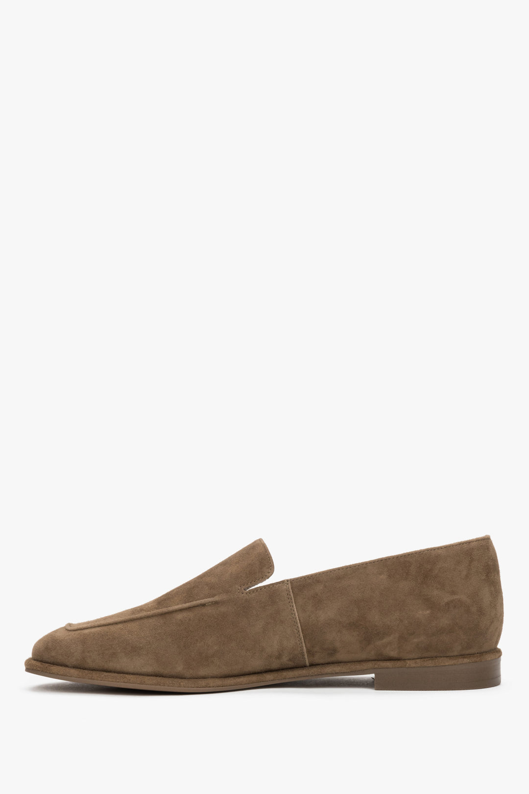 Side view of women's brown velour loafers by Estro