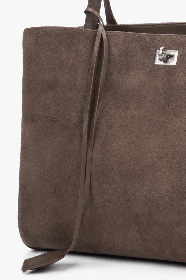Details view of women's brown velour shopper bag by Estro