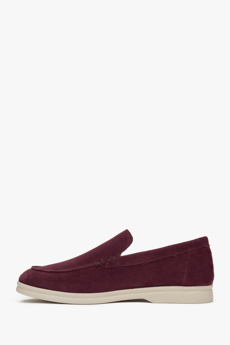 Women's Loafers in Burgundy Velour by Estro.