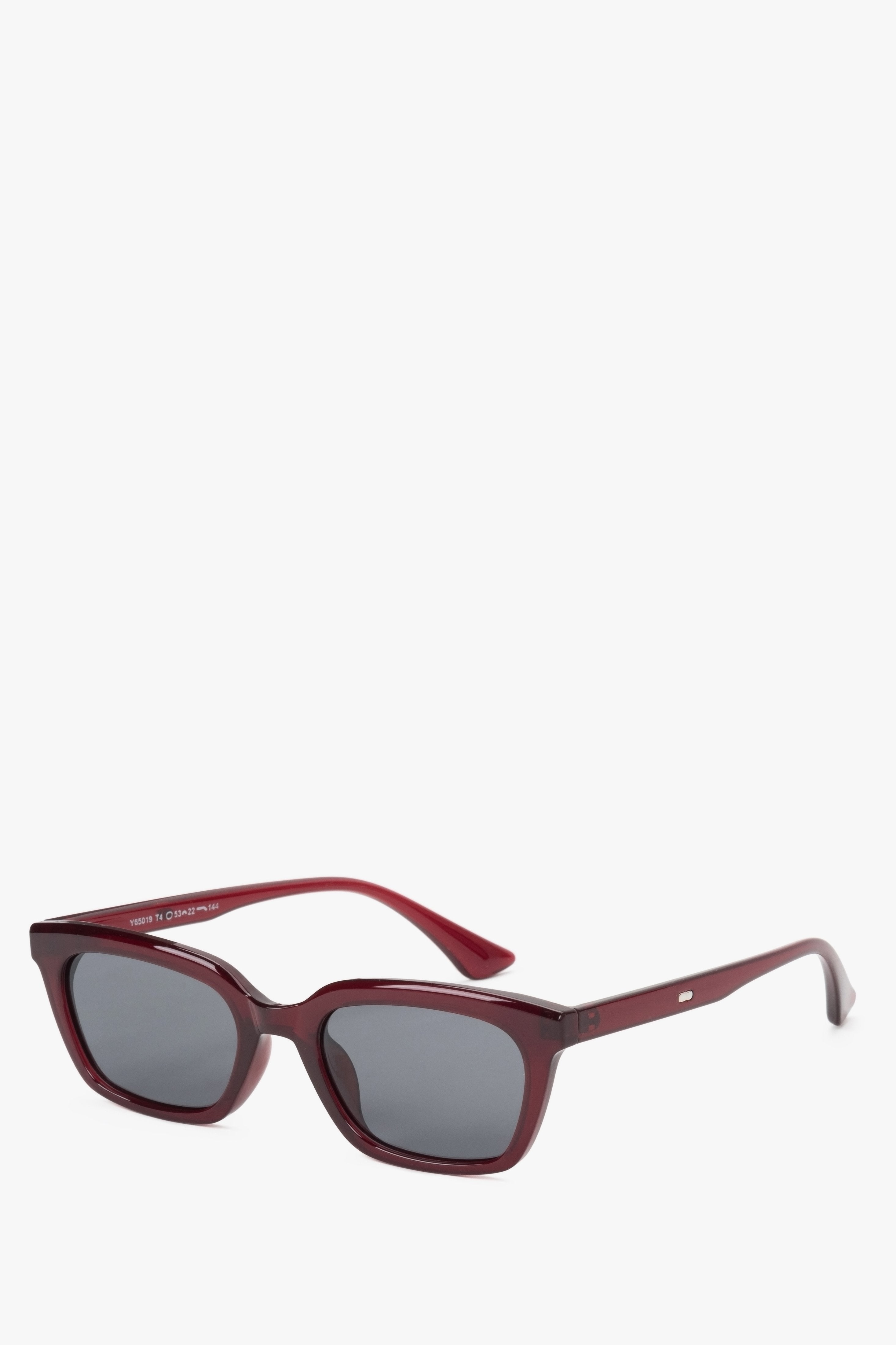 Sunglasses, burgundy, with thick rectangular frames, Estro.