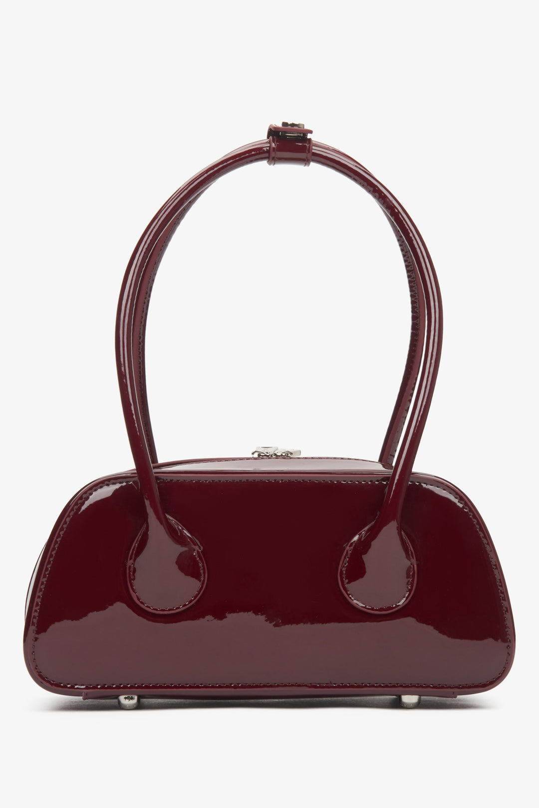 A stylish women's shoulder bag in burgundy, crafted from patent leather by Estro - reverse.