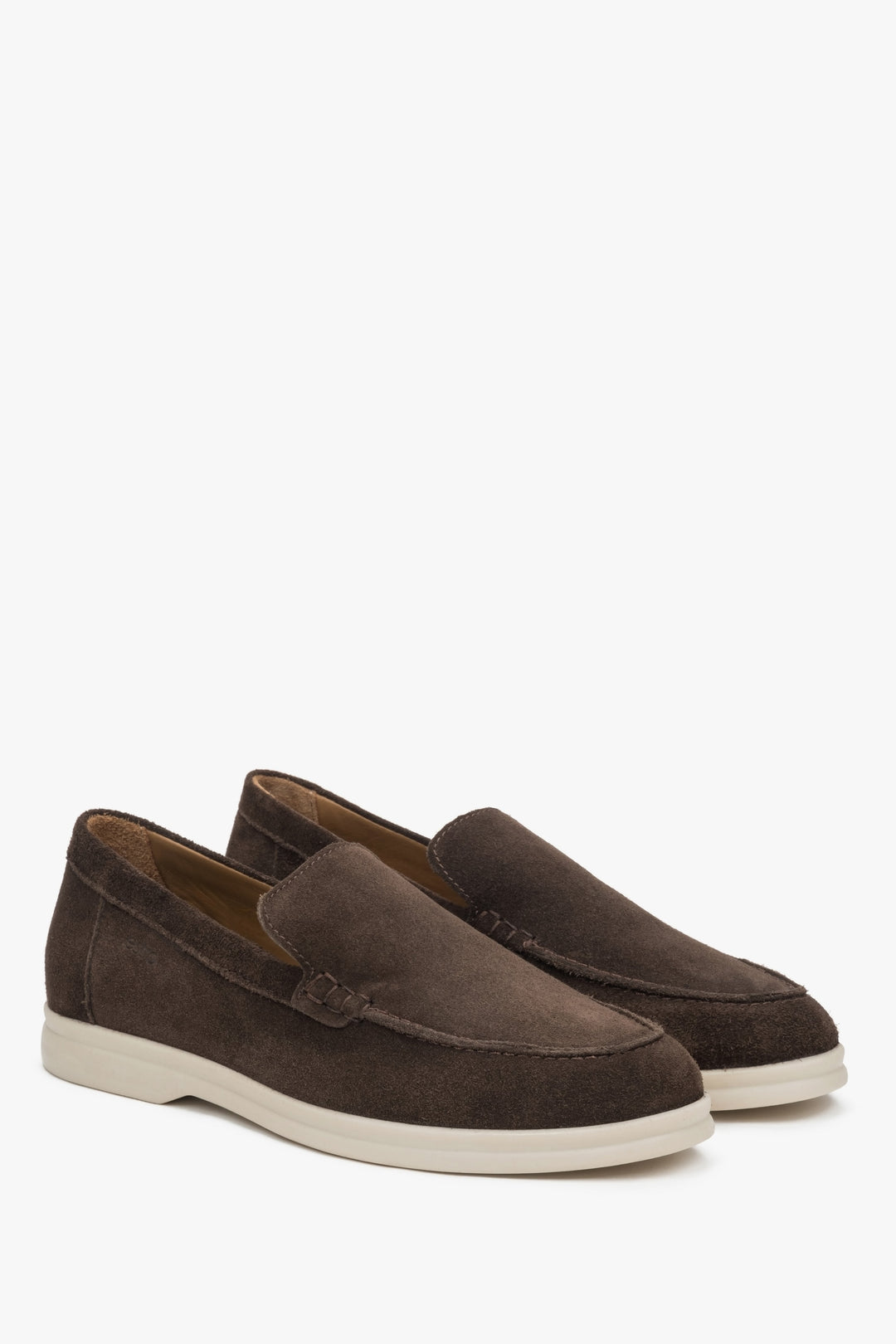 Chocolate brown women’s velour loafers by Estro – showcasing the toe and side vamp.