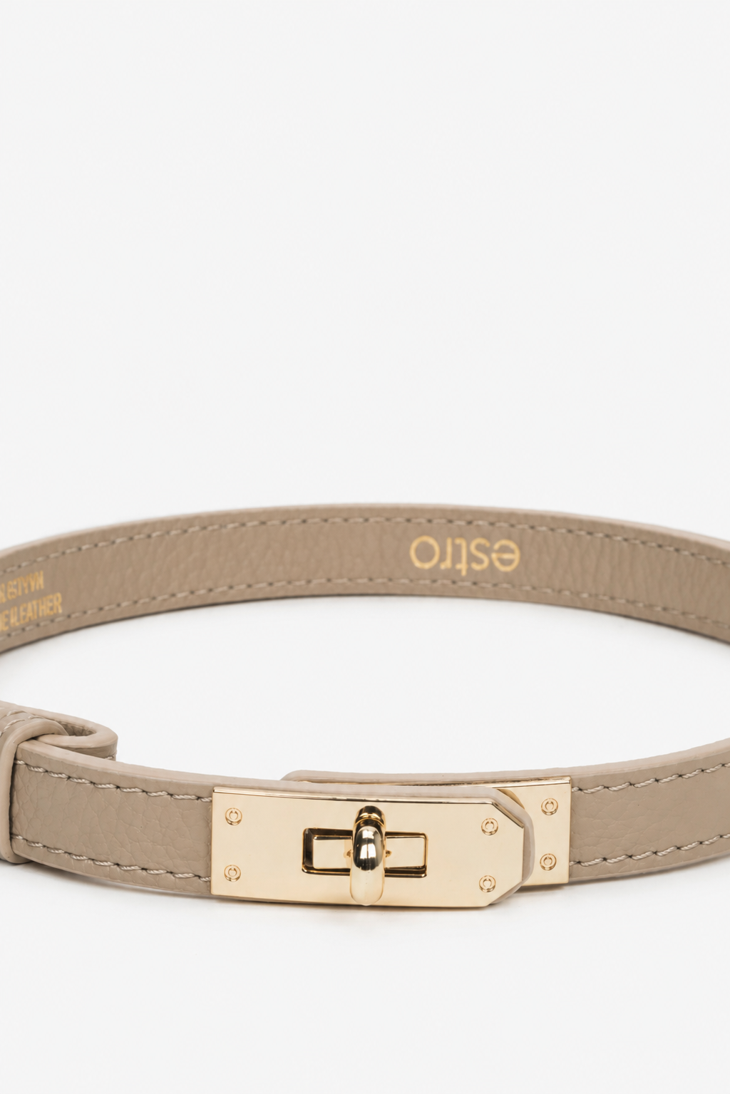 Women’s classic light beige belt made of premium Italian genuine leather, Estro.