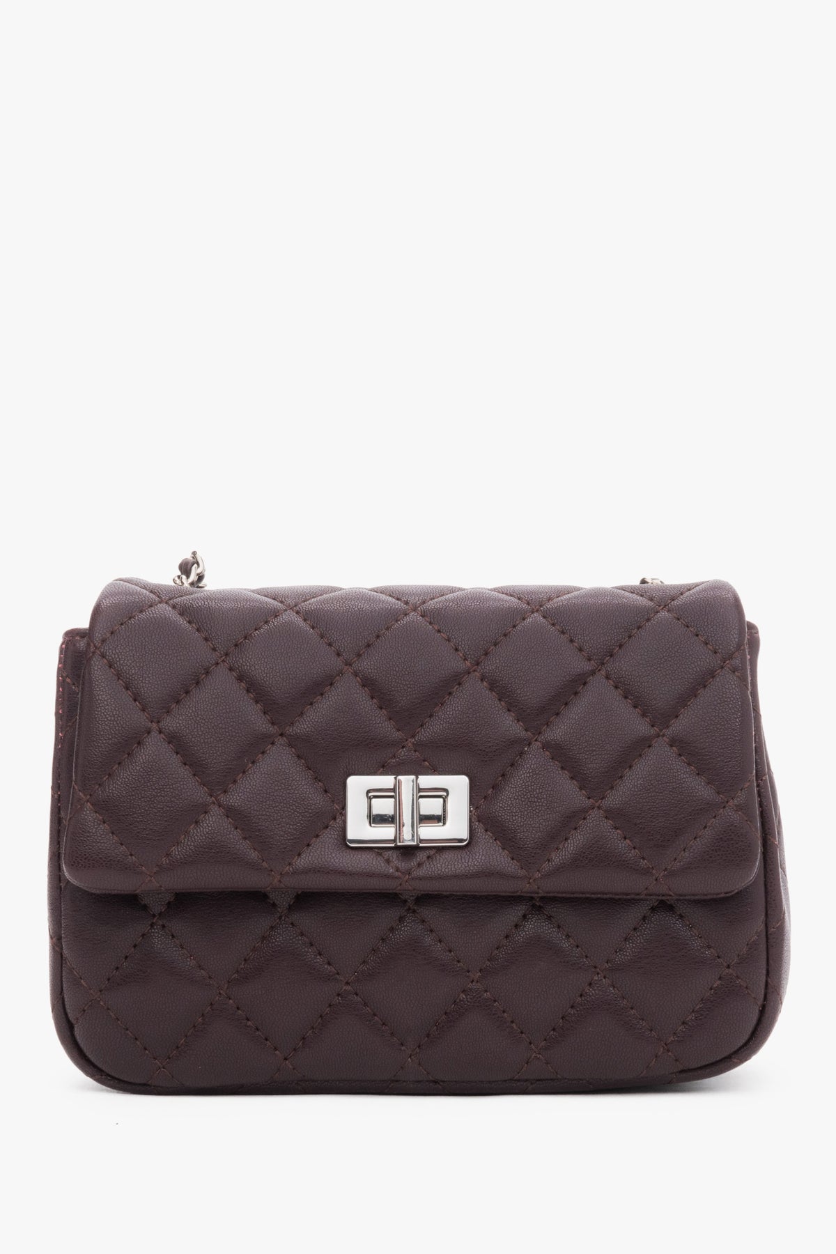 Women's classic burgundy quilted shoulder bag with silver chain strap Estro.