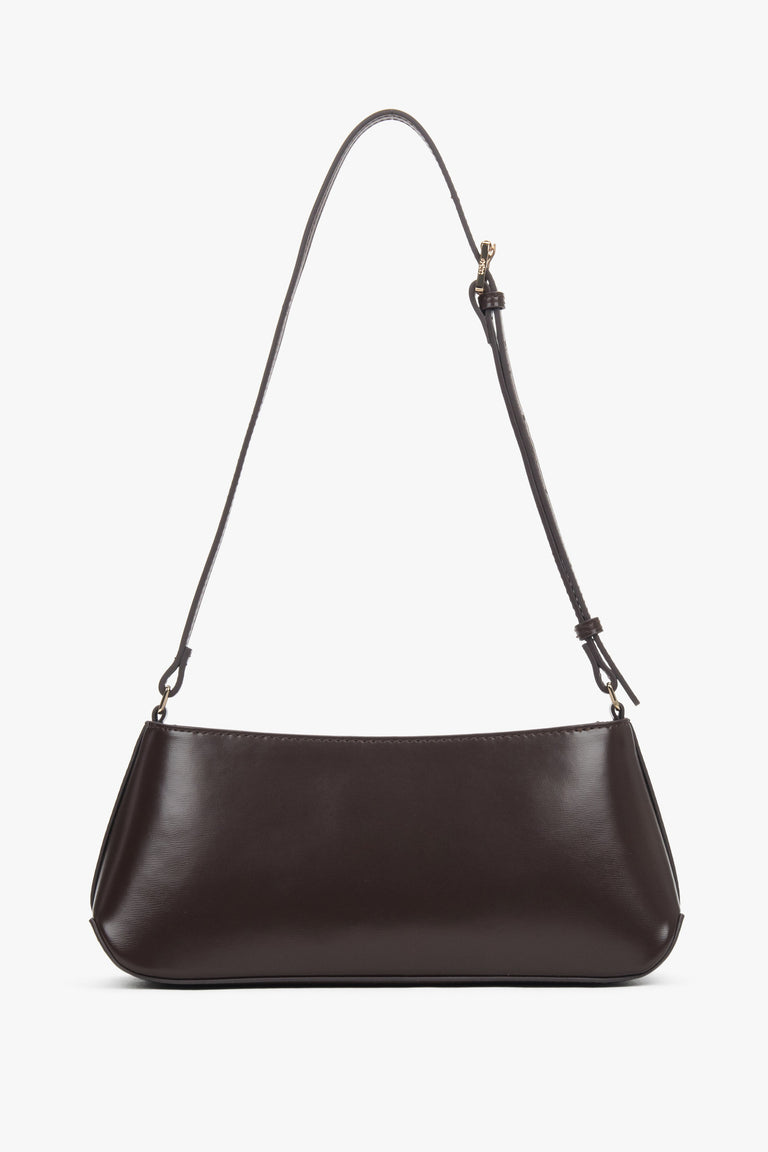 Women's shoulder bag, elegant, dark brown, made of natural leather, Estro.