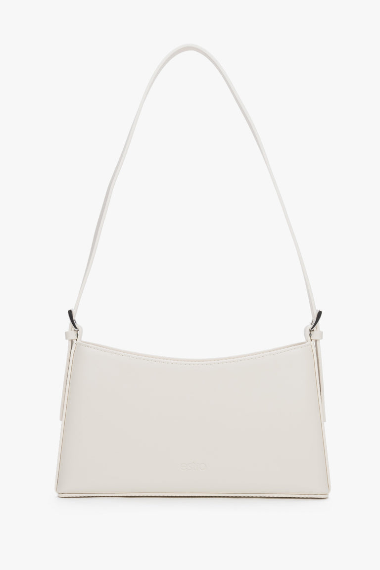 Women's cream beige leather shoulder bag by Estro with slim baguette shape.