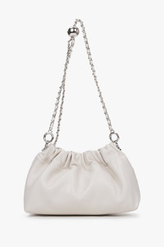 Front view of women's cream beige leather shoulder bag by Estro Selection