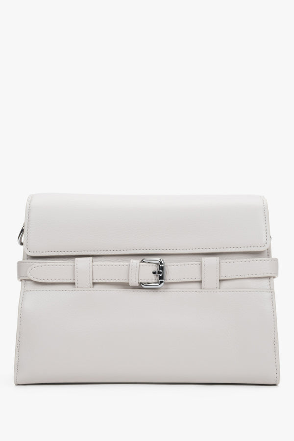 Women's cream beige leather shoulder bag with decorative buckle by Estro