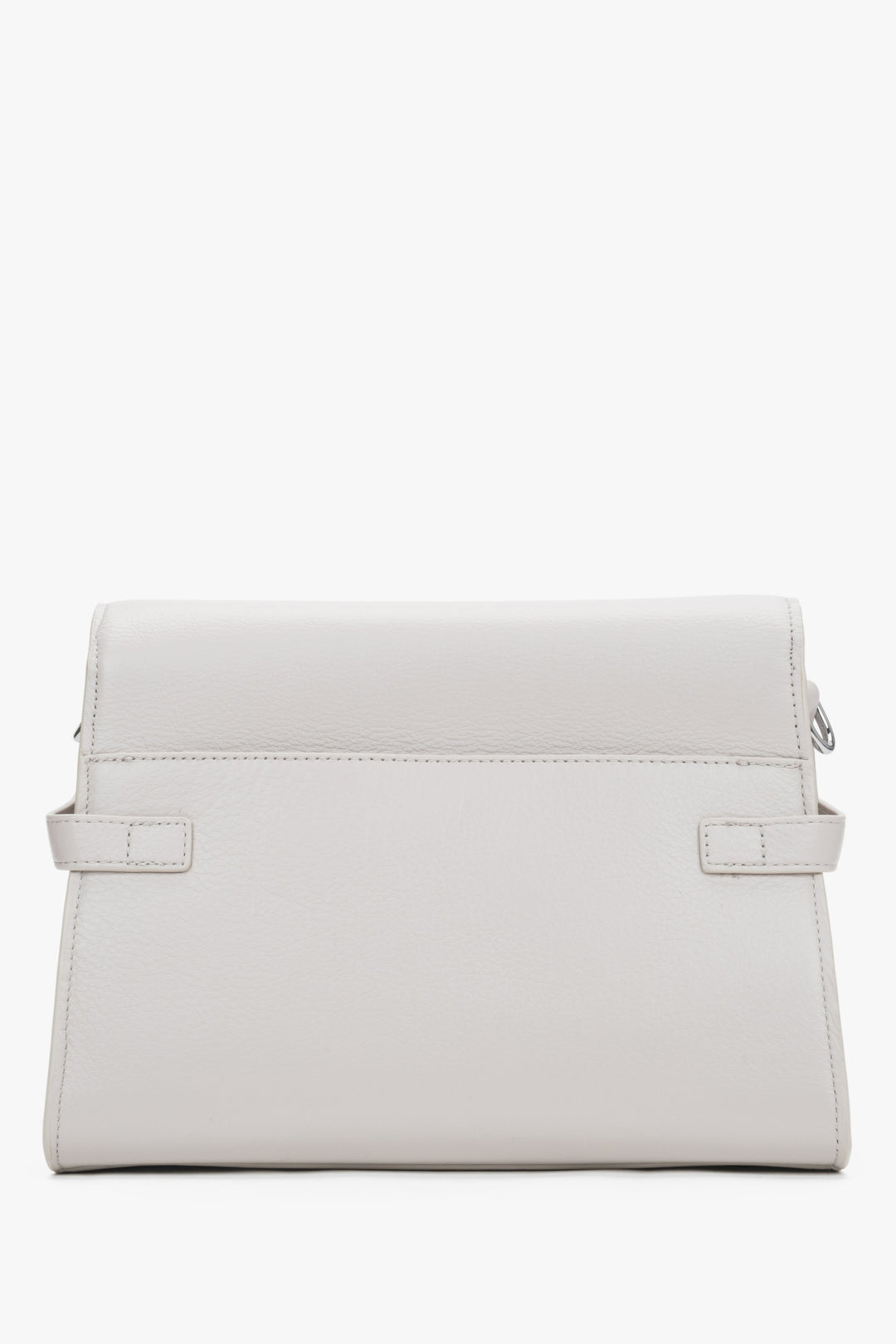 Back view of women's cream beige leather shoulder bag by Estro