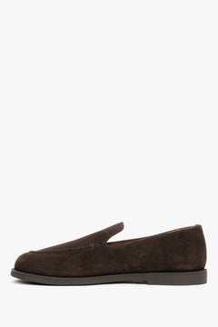 Women’s casual loafers in premium Italian velour designed for everyday comfort.