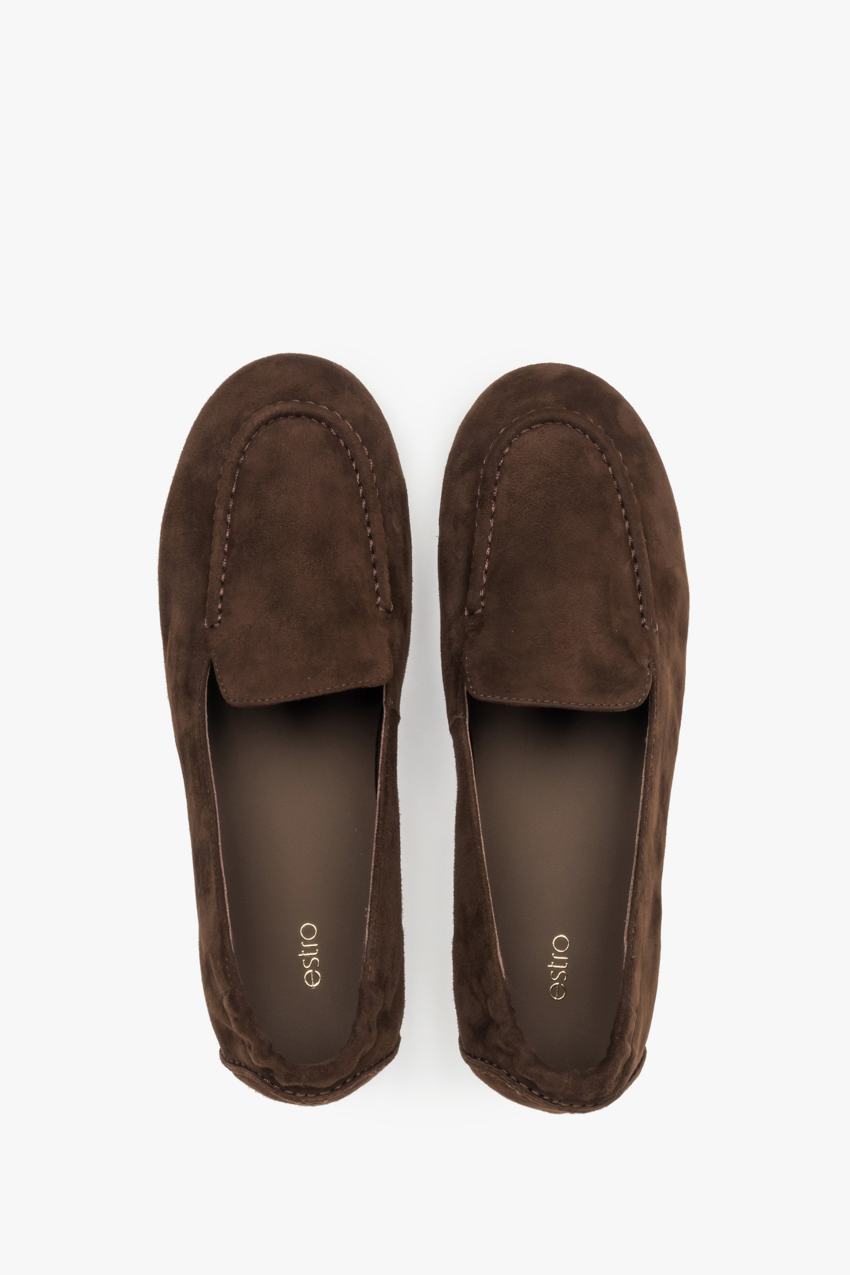 Elegant Estro women's barefoot-style moccasins crafted from dark brown velour.