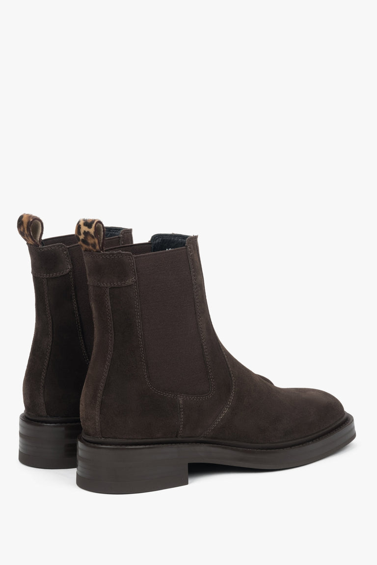 Made of Premium Italian Genuine Leather, women's dark brown high-top Chelsea boots Estro.